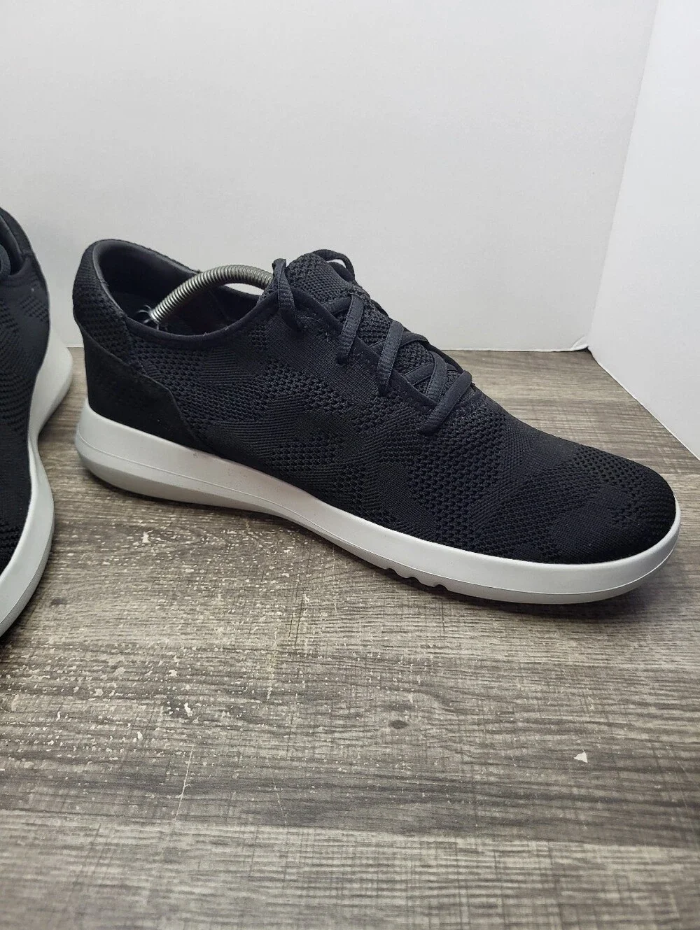 Kizik Lima 2 Hands Free Step-In Low Top Sneakers Black Mens Size 12 Wide